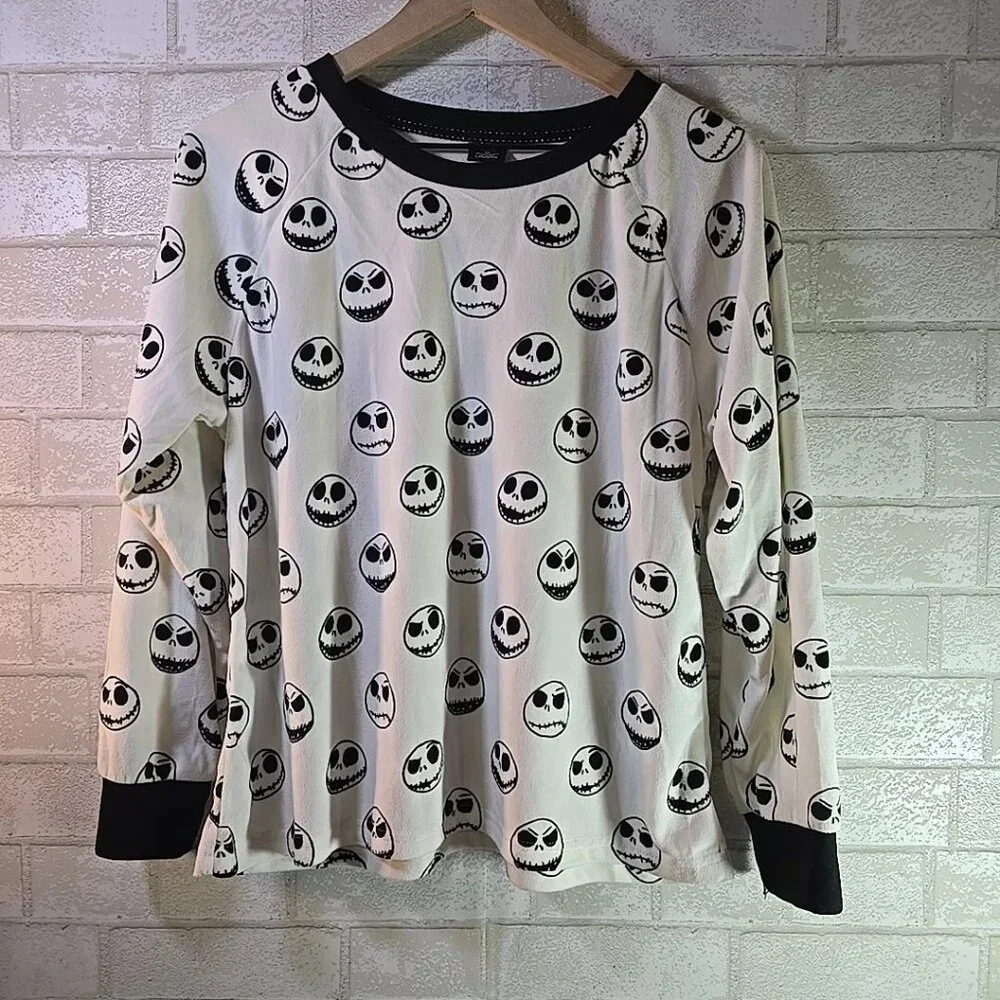 Disney Nightmare Before Christmas Soft Fleece Loungewear Pajama Top Women Medium - Picture 1 of 4